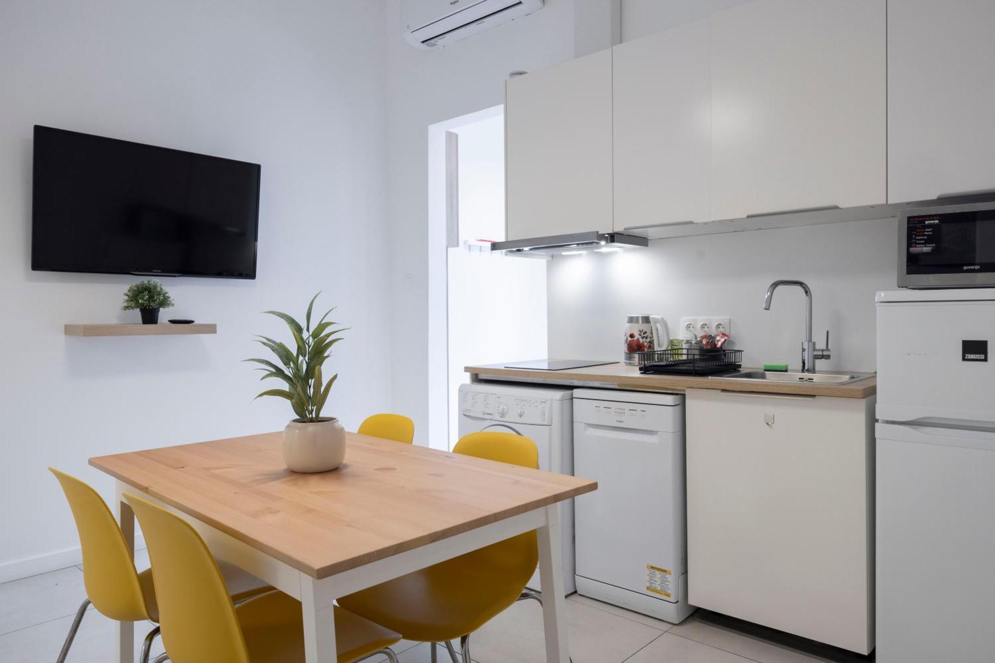Super Central Cozy Apartment Next To The Budapest Eye Buitenkant foto